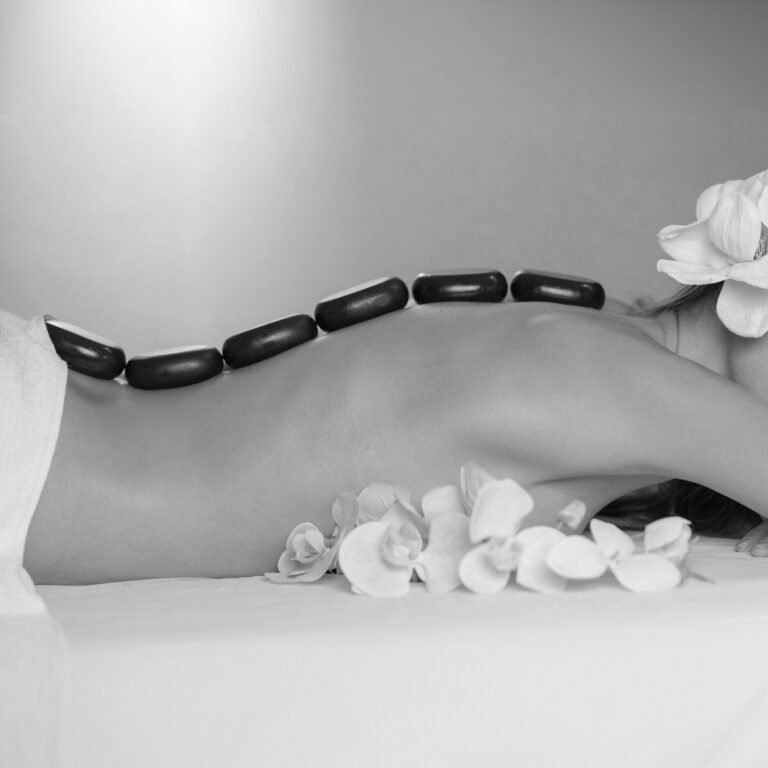 Diensten Massagetherapie Sport & Ontspanning. Therapeutische massage