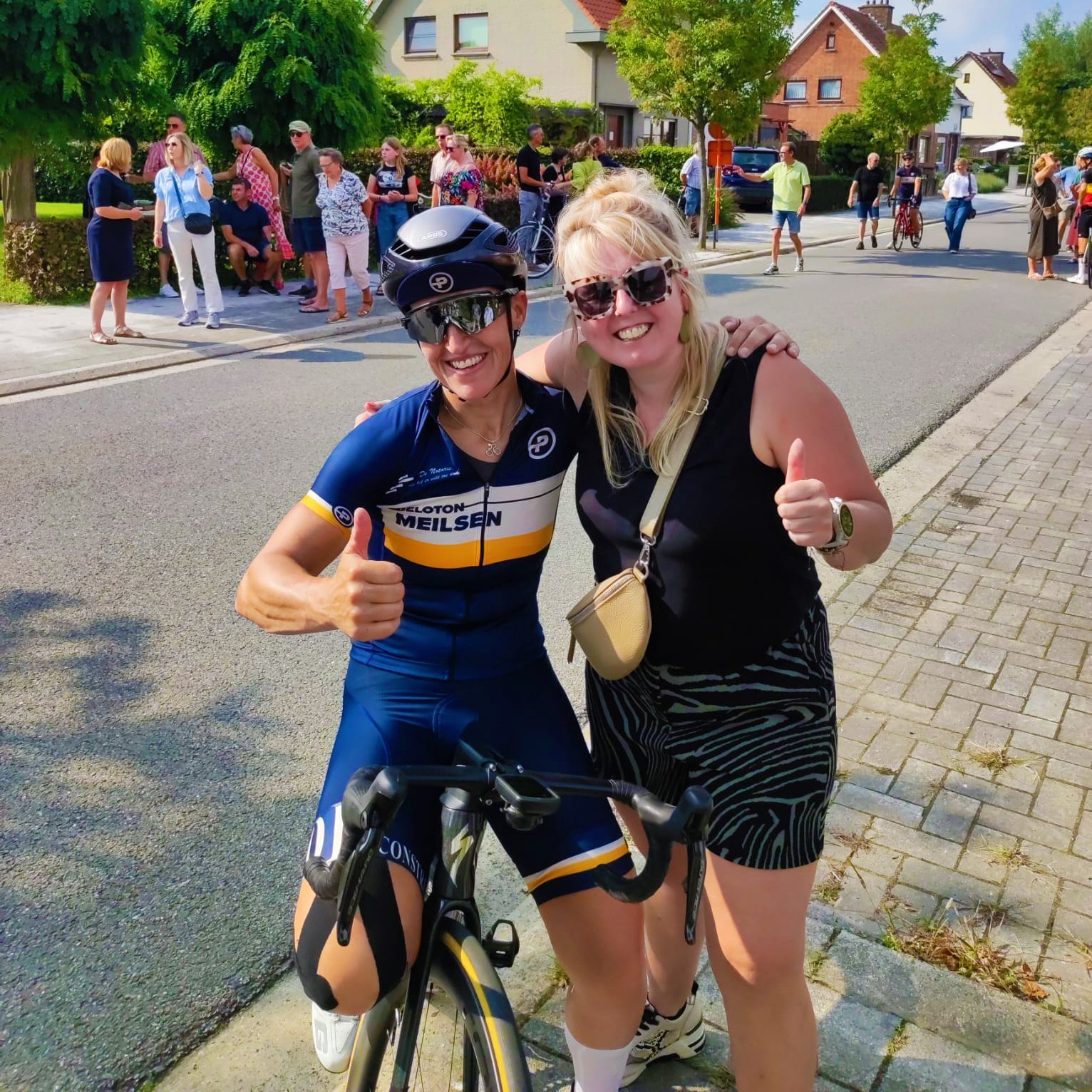 Massage Therapie - Sport & Ontspanning - Contact - Wielrennen