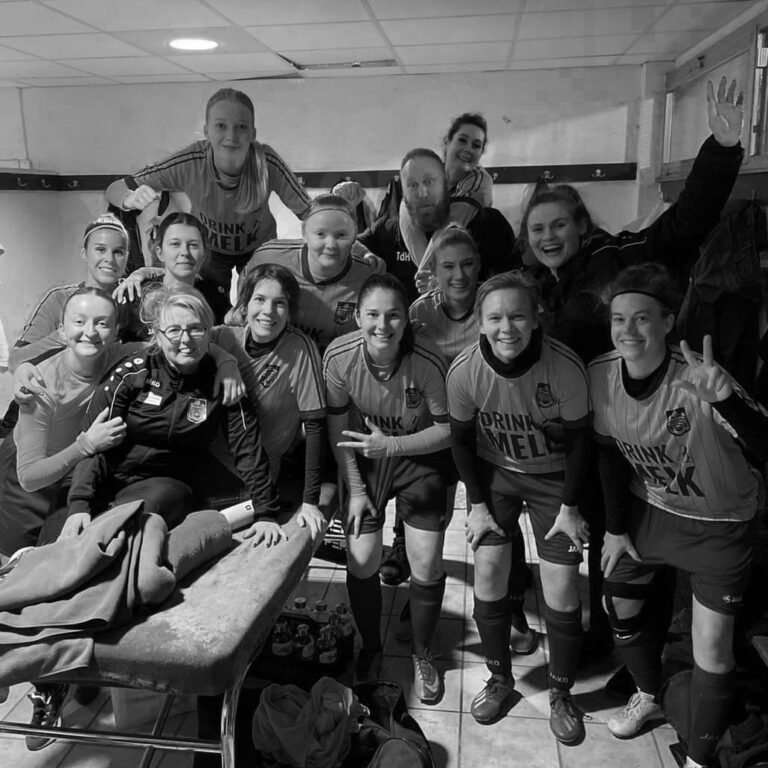 Diensten Massagetherapie Sport & Ontspanning. Sportmassage Therapie KSK Beveren dames