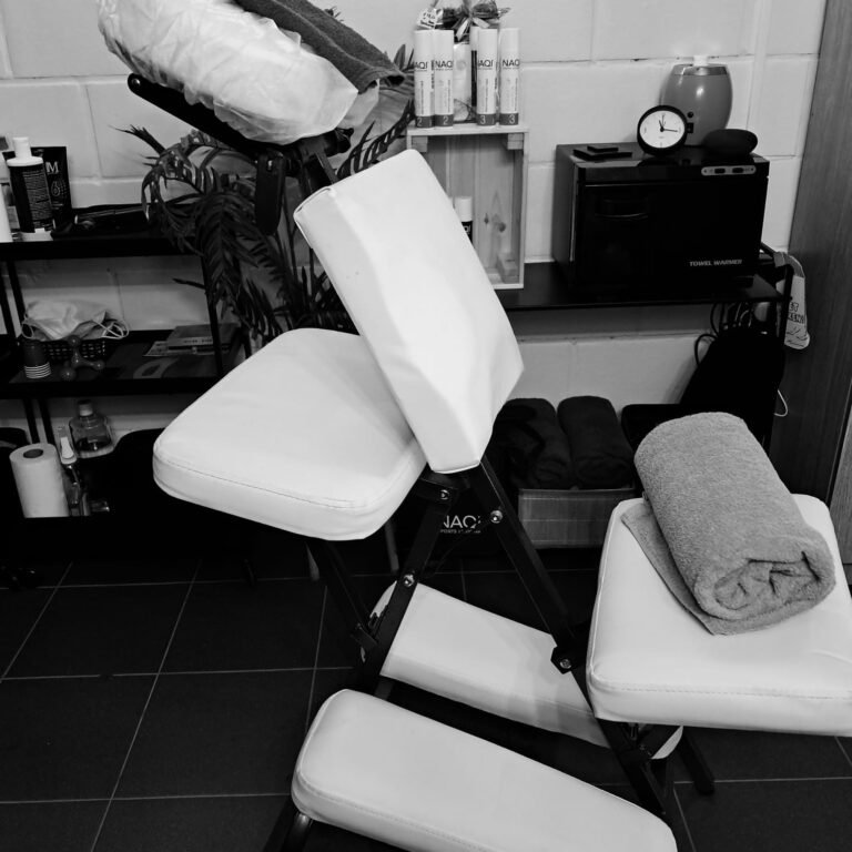 Diensten Massagetherapie Sport & Ontspanning. Stoelmassage stoek