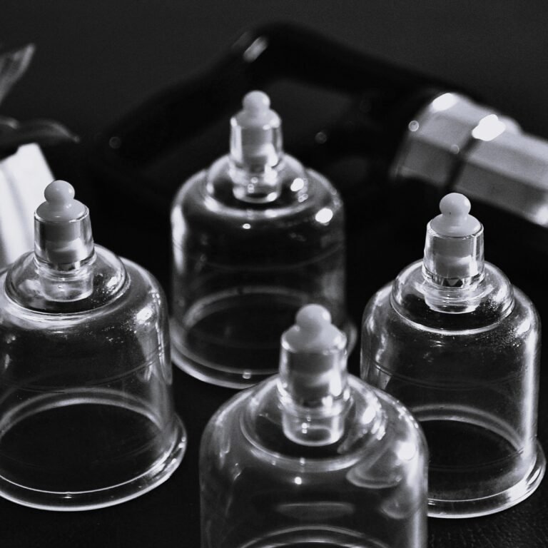 Diensten Massagetherapie Sport & Ontspanning. cupping cups Anti-sellulite kuur behandeling